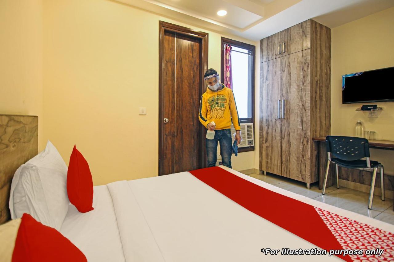 Flagship Hotel Ns Guest Inn 维沙卡帕特南 外观 照片